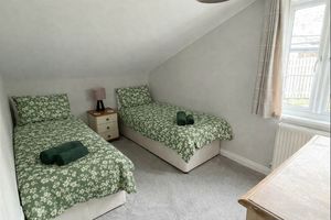 Photo 6- click for photo gallery